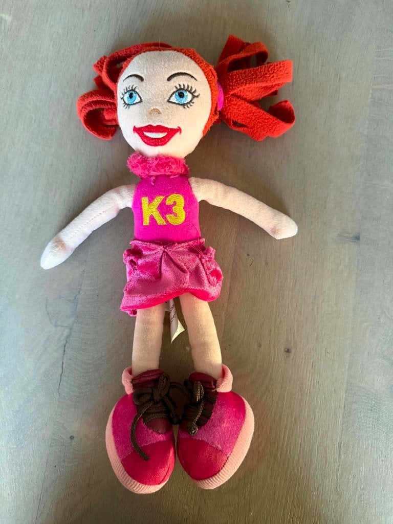 OG K3 pop Karen, Kinderen en Baby's, Speelgoed | Poppen, Ophalen, Gebruikt, Overige typen