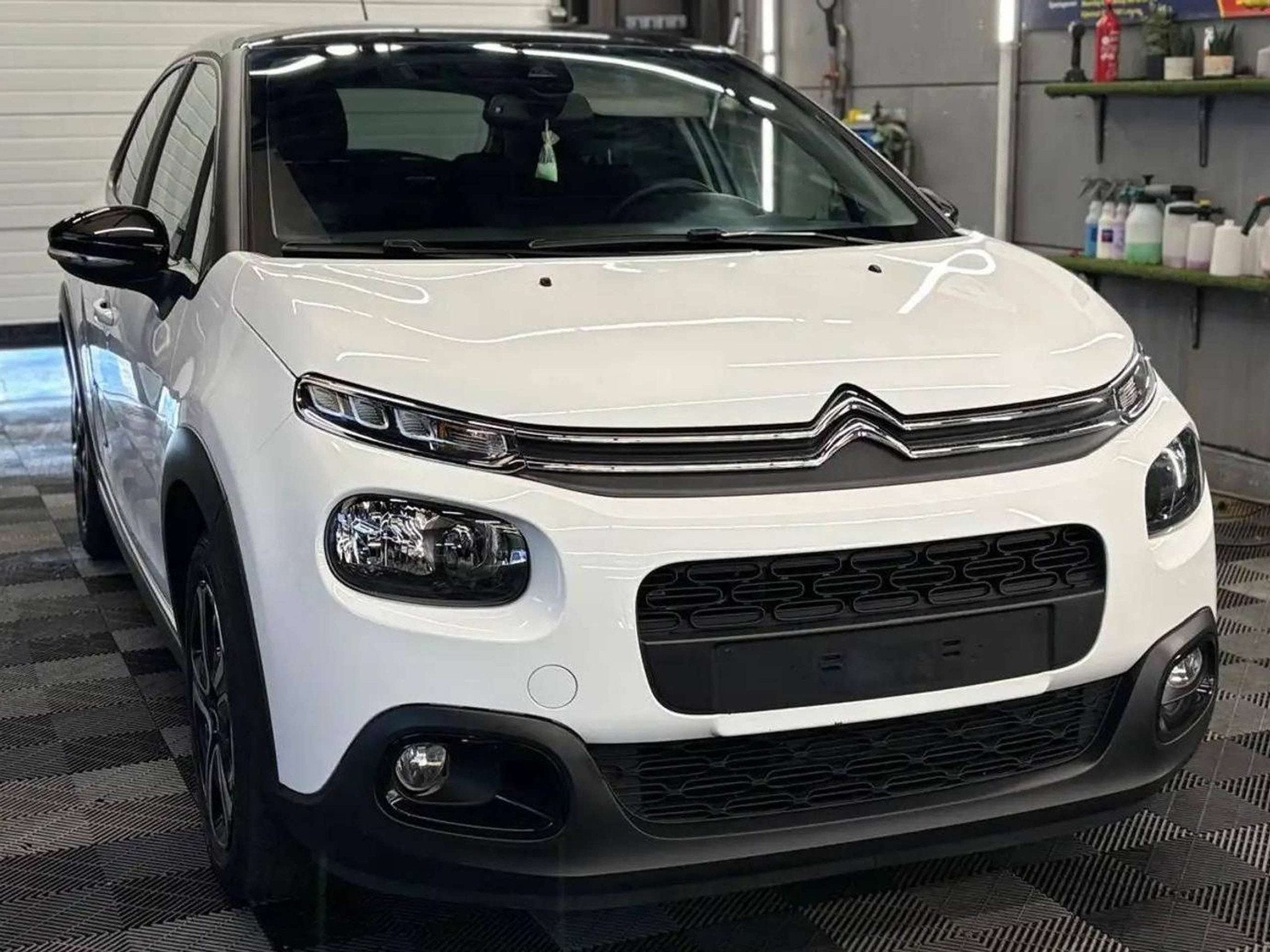 Citroën C3 1.2i benzine bj. 2020 Euro 6, Auto's, Gebruikt, 1199 cc, Wit, Bedrijf
