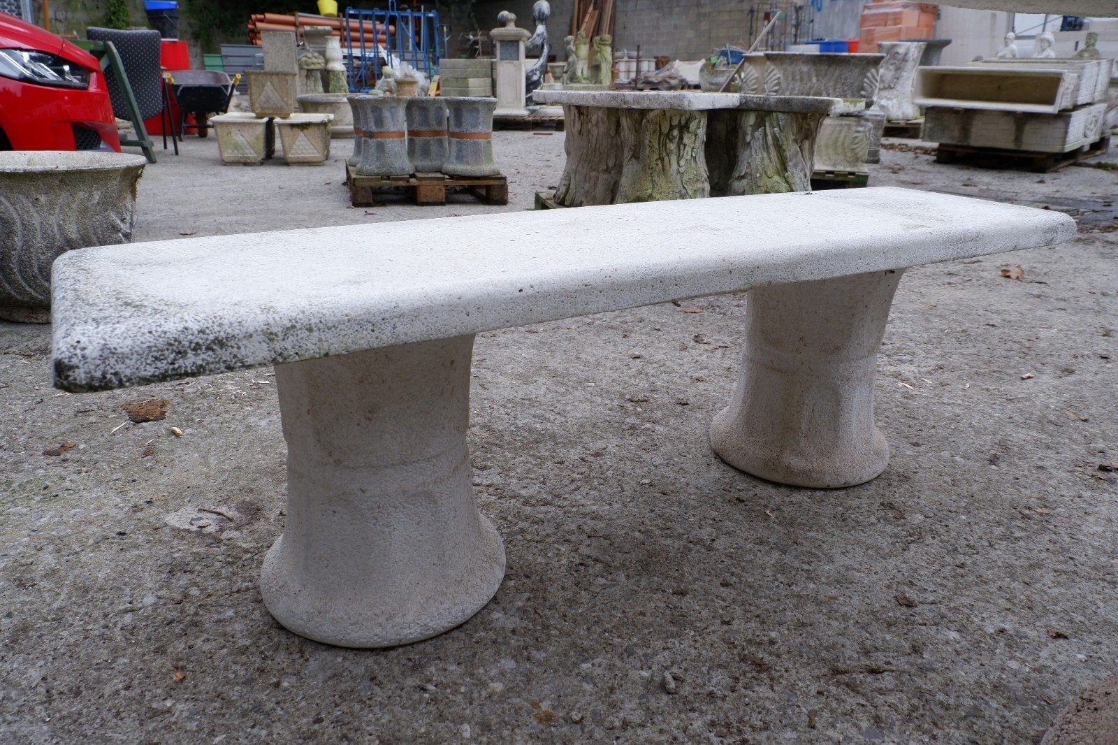 2 bancs en béton, Ophalen, Beton
