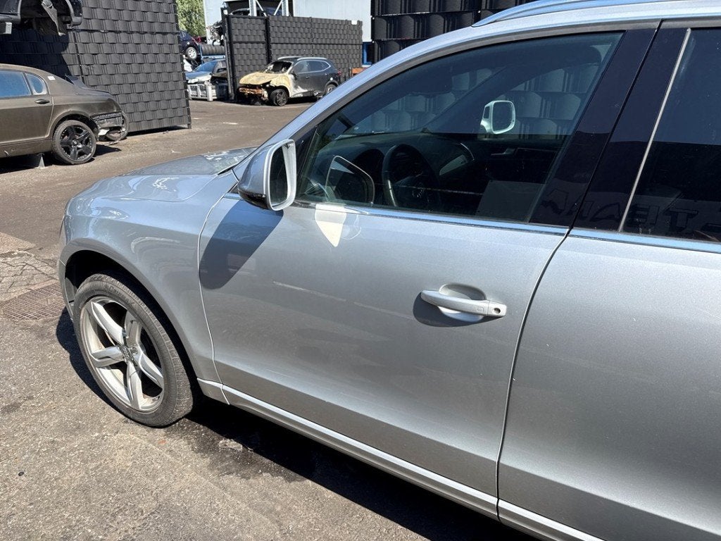 PORTE AVANT GAUCHE Audi Q5 (8RB) (|8R0831051E|), Autos : Pièces & Accessoires, Auto-Union-Straße  1,
85057  Ingolstadt, DE, Gauche