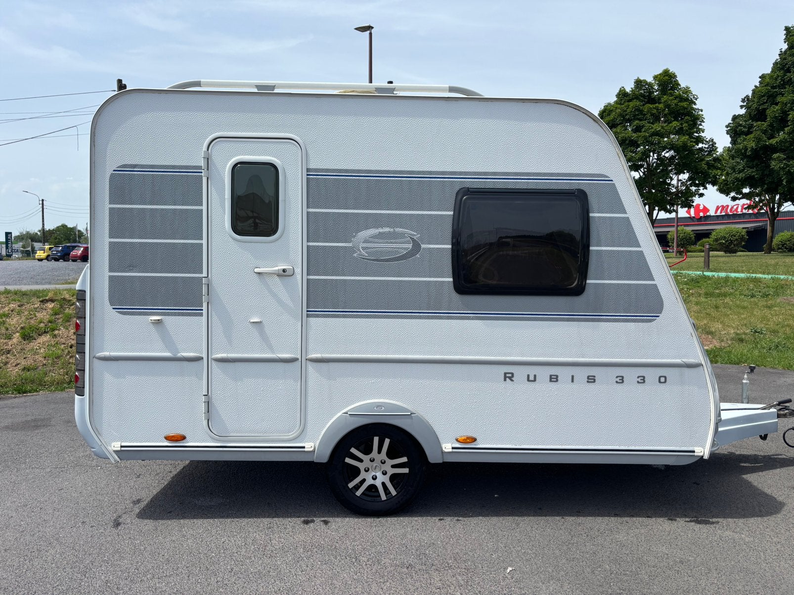 Caravane rubis -750kg, Caravanes & Camping, Particulier, Auvent