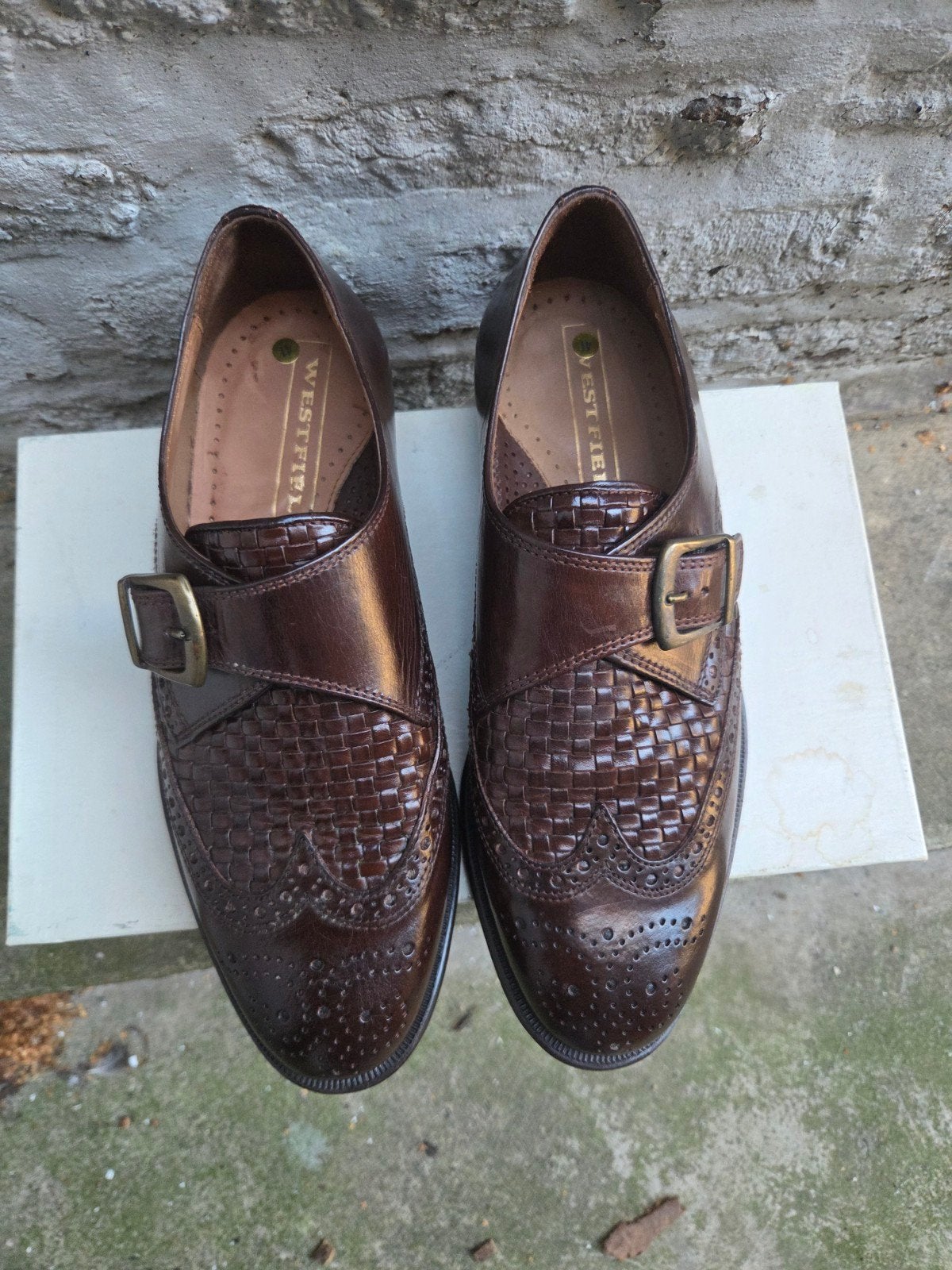 chaussure  homme, Enlèvement