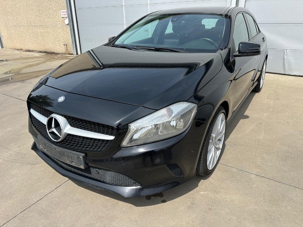 Mercedes-Benz A180d EURO 6 NAVI EN PARFAIT ÉTAT, Autos, Mercedes-Benz, Classe A, Achat, Euro 6, Entreprise