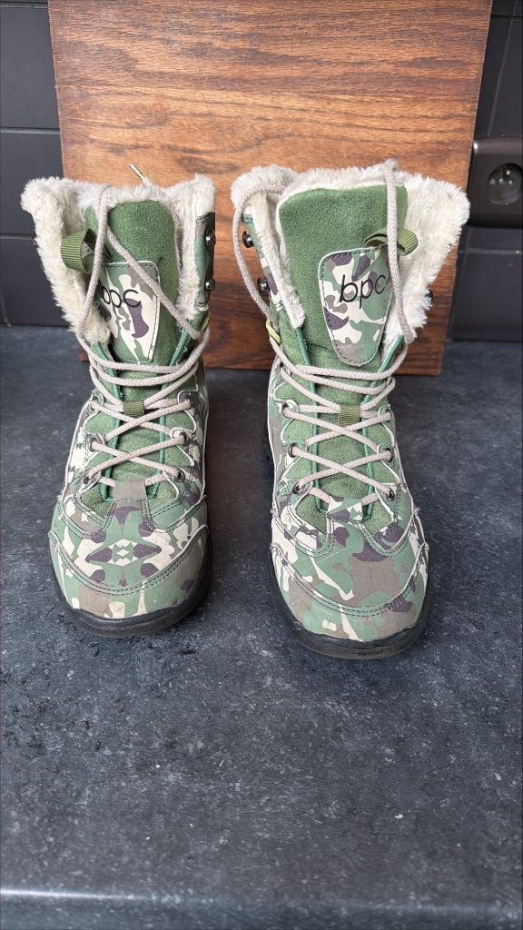 leuke 'camouflage' laarsjes maat 41, Lage of Enkellaarzen, Ophalen of Verzenden, Zo goed als nieuw, Groen