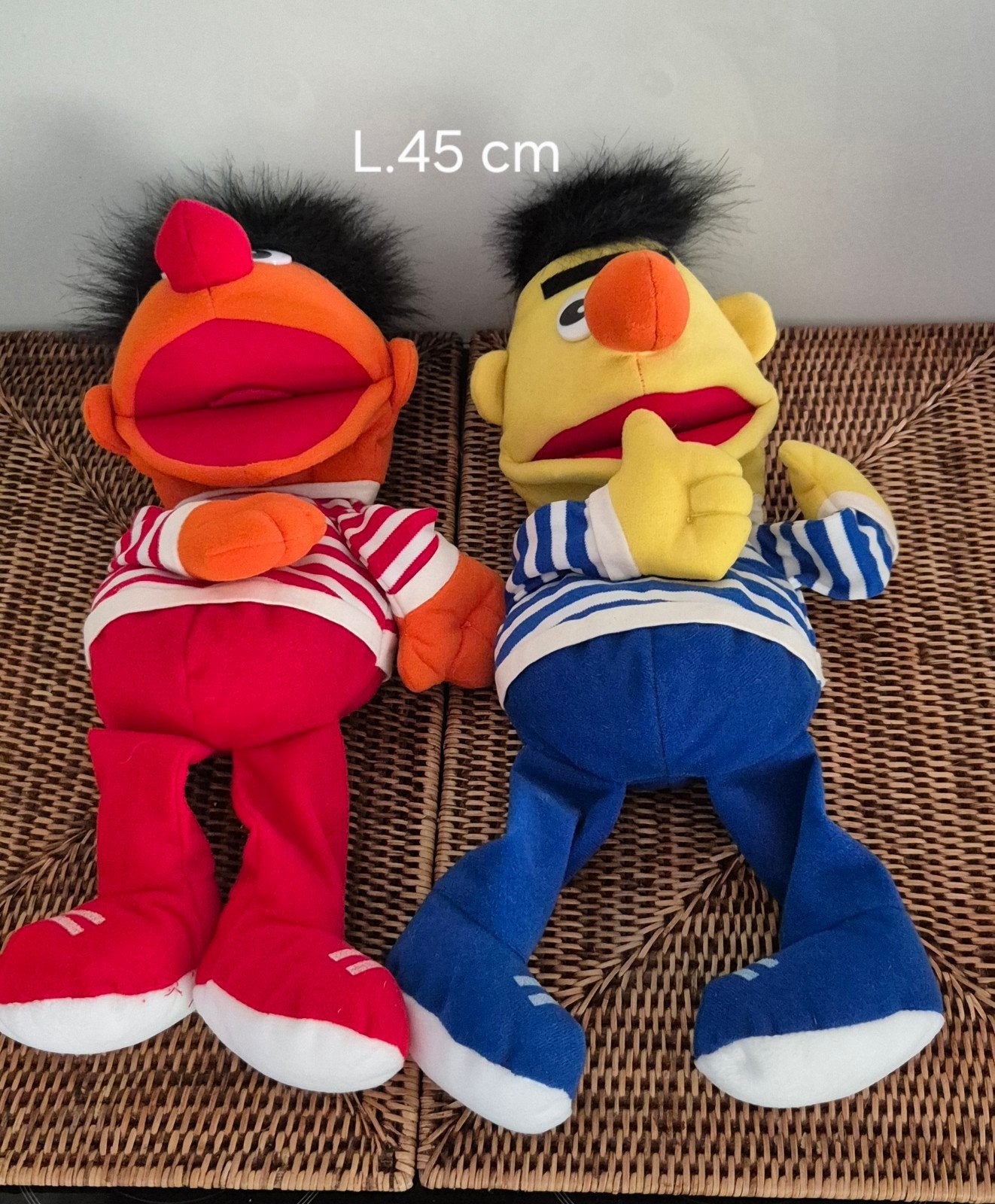 Sesamstraat handpoppen Bert en Ernie (45 cm) - Living Puppet, Ophalen