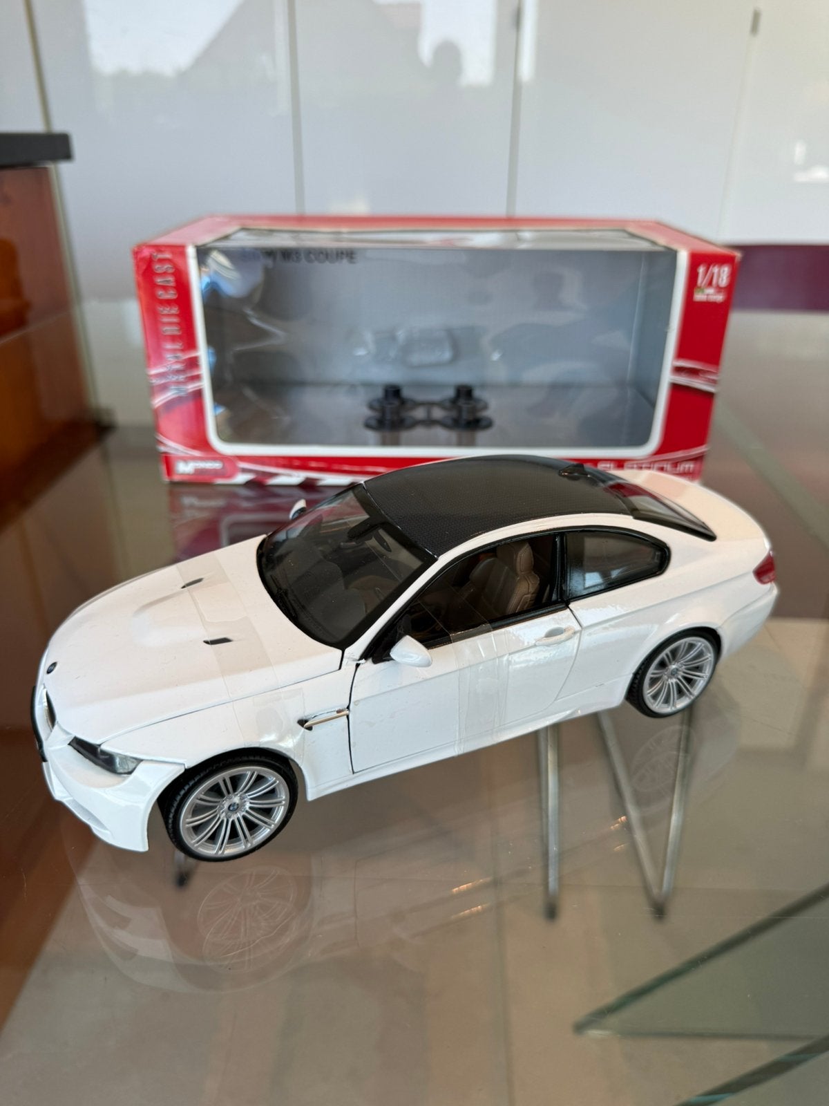 Rare BMW M3 E92 coupe blanc  2006 1:18 nickel, Enlèvement ou Envoi, Comme neuf, Voiture, Motormax