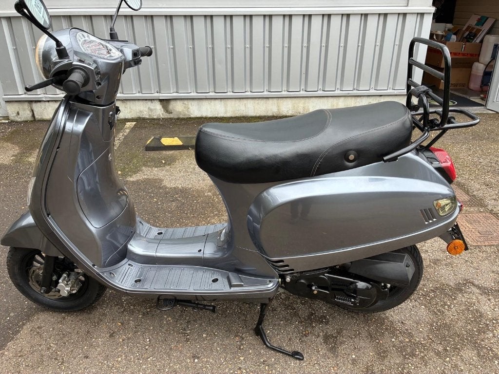 Turbho RL 50 ( model GTS Toscana, TURBHO RL, Comme neuf, Classe B (45 km/h), Enlèvement