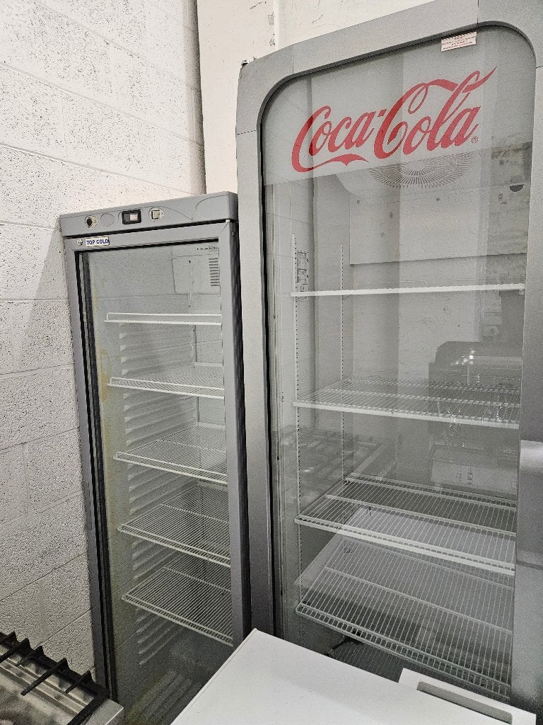Frigos boissons, Enlèvement, Comme neuf, 140 à 160 cm