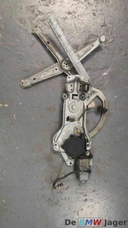 Raammechanisme R.V. met motor BMW E34 51321944062, Auto-onderdelen, Gebruikt, Ophalen of Verzenden, BMW, BMW