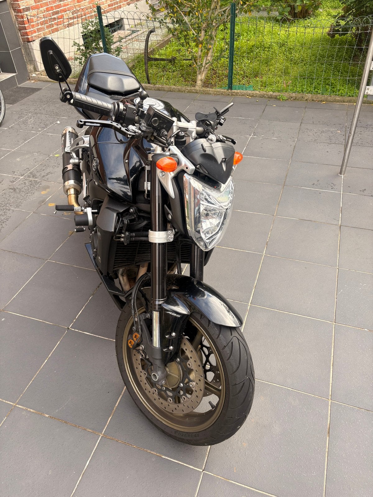 Yamaha fz1-n (ABS) 2009 LAKSCHADE, Motos, Plus de 35 kW, Particulier, 4 cylindres, Manuelle