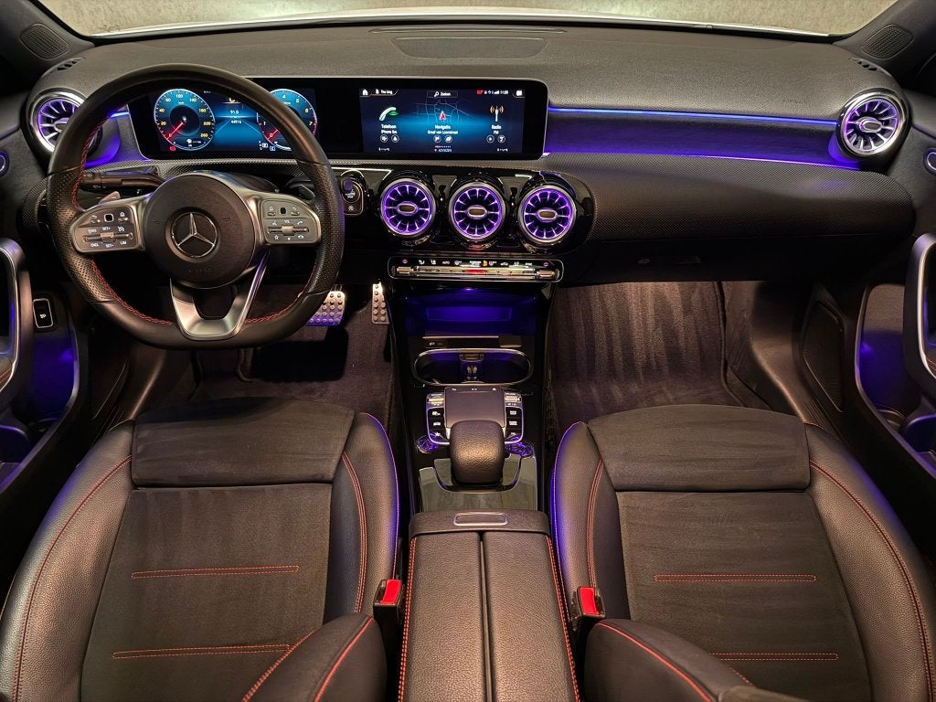 Mercedes-Benz A 200 AMG |STOELVW. |SFEER |DODEHOEK |KEYLESS!, Auto's, 4 deurs, 4 cilinders, 120 kW, 5 zetels