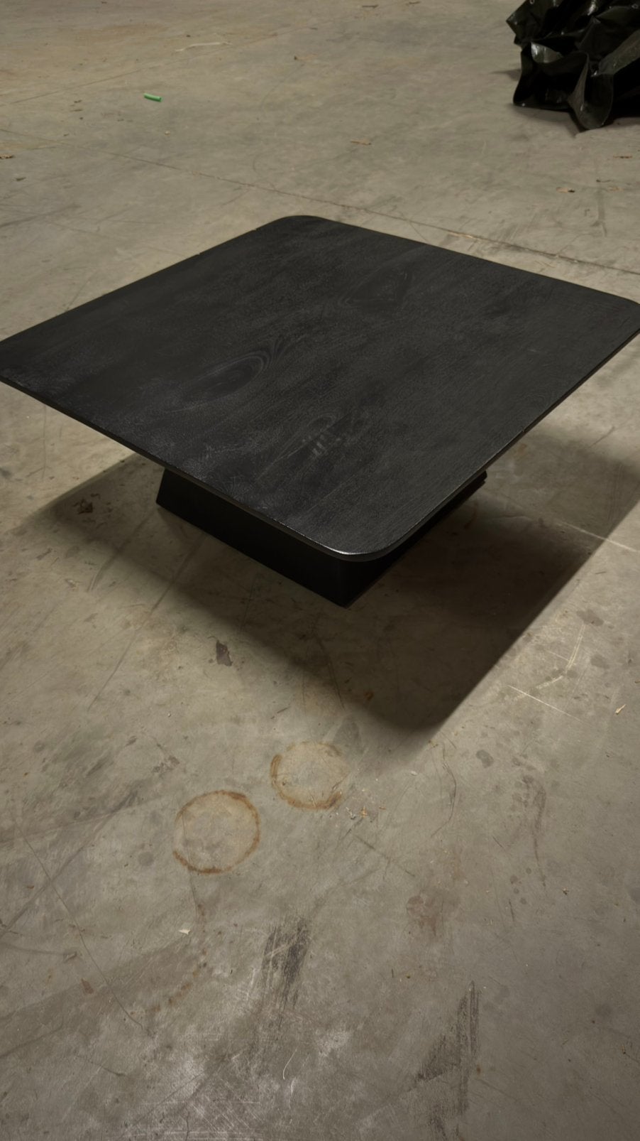 Salontafel zwart hout, Ophalen, Zo goed als nieuw