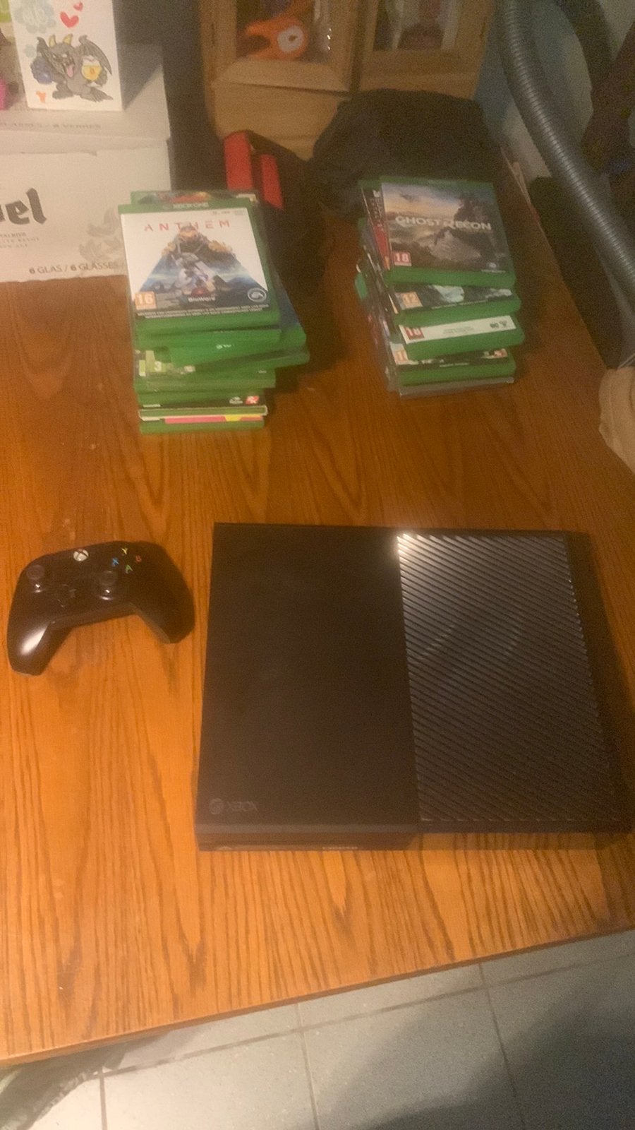 Xbox one 22 games, Consoles de jeu & Jeux vidéo, 500 GB, Avec 1 manette, Xbox One, Enlèvement