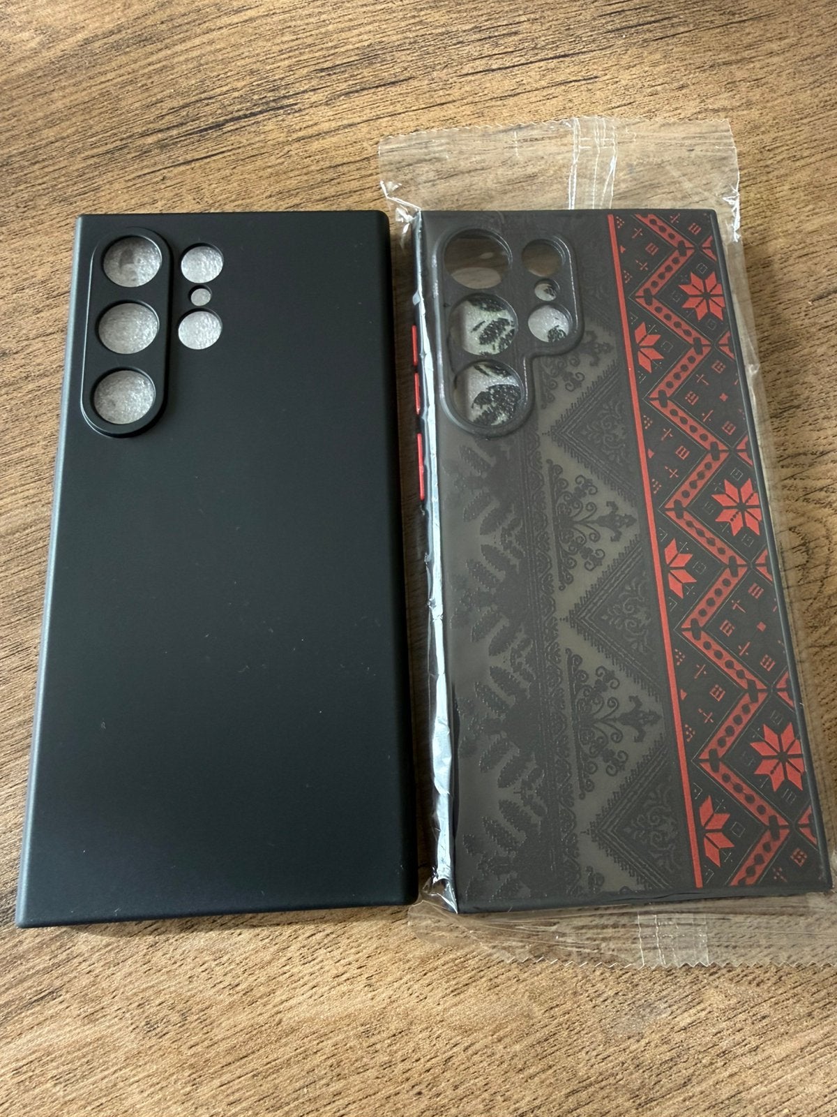 Hoesjes voor de Samsung S24 Ultra, Enlèvement ou Envoi, Comme neuf
