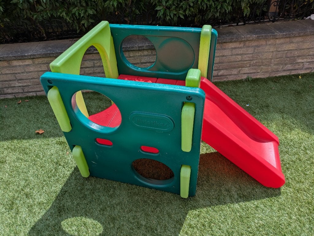 Little Tikes Junior Activity Gym + glijbaan, Kinderen en Baby's, Speelgoed | Buiten | Speeltoestellen, Gebruikt, Glijbaan, Ophalen
