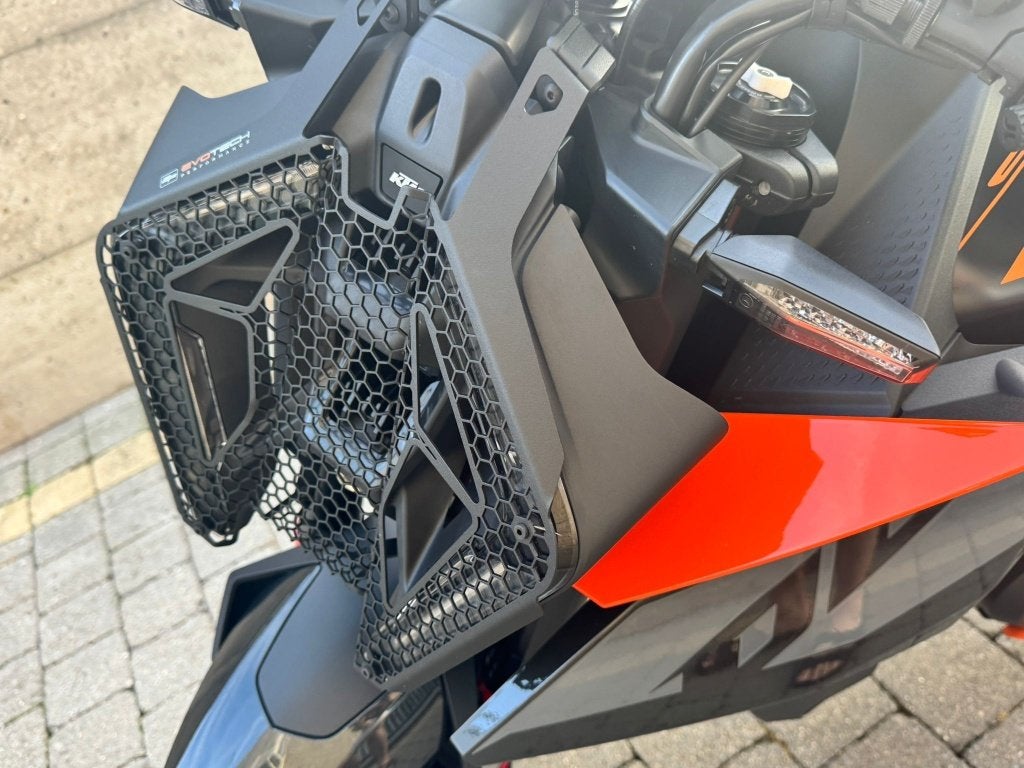 KTM 990 Duke 2024 – Full Option – Garantie tot 19/08/2028, Motos, Permis Moto A, Occasion, Plus de 35 kW, Poignées chauffantes