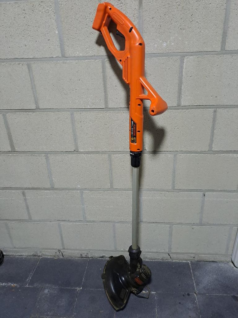 Black+Decker grastrimmer, Enlèvement, Utilisé, 10 à 30 cm, Black&Decker