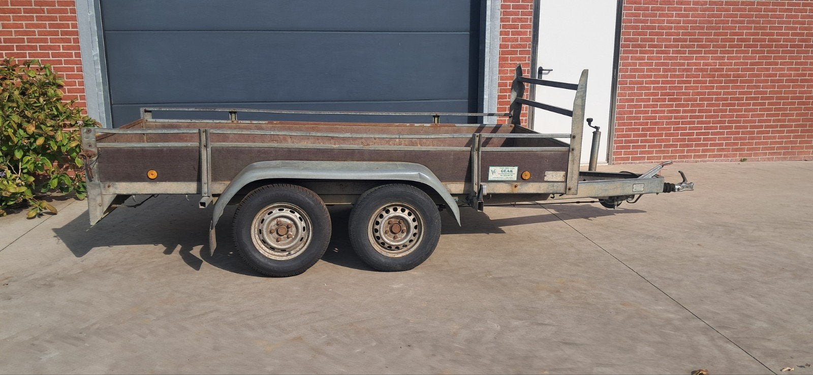 henra aanhangwagen, Auto diversen, Ophalen