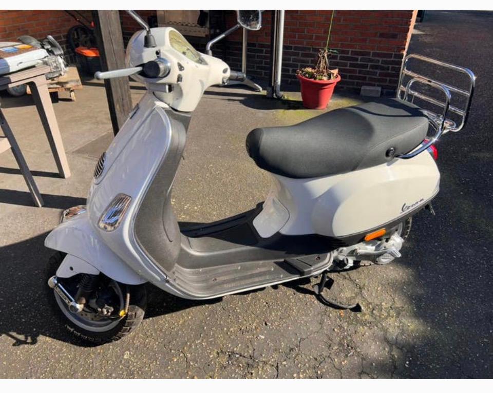 Vespa, Vélos & Vélomoteurs, Classe B (45 km/h), Enlèvement, Utilisé