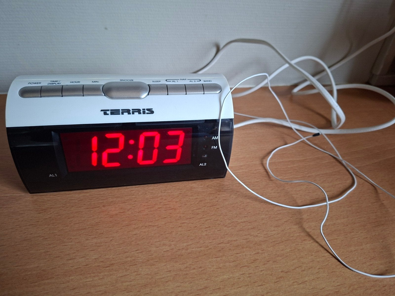 wekkerradio - Terris - werkt perfect - wit, Elektronische apparatuur, Ophalen of Verzenden