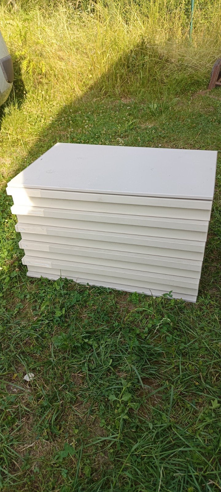 Armoire métallique à plan