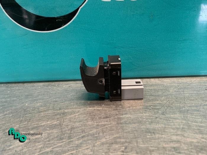 Commutateur vitre électrique d'un Seat Leon (Leon 05-), -, 3 mois de garantie, Utilisé, -