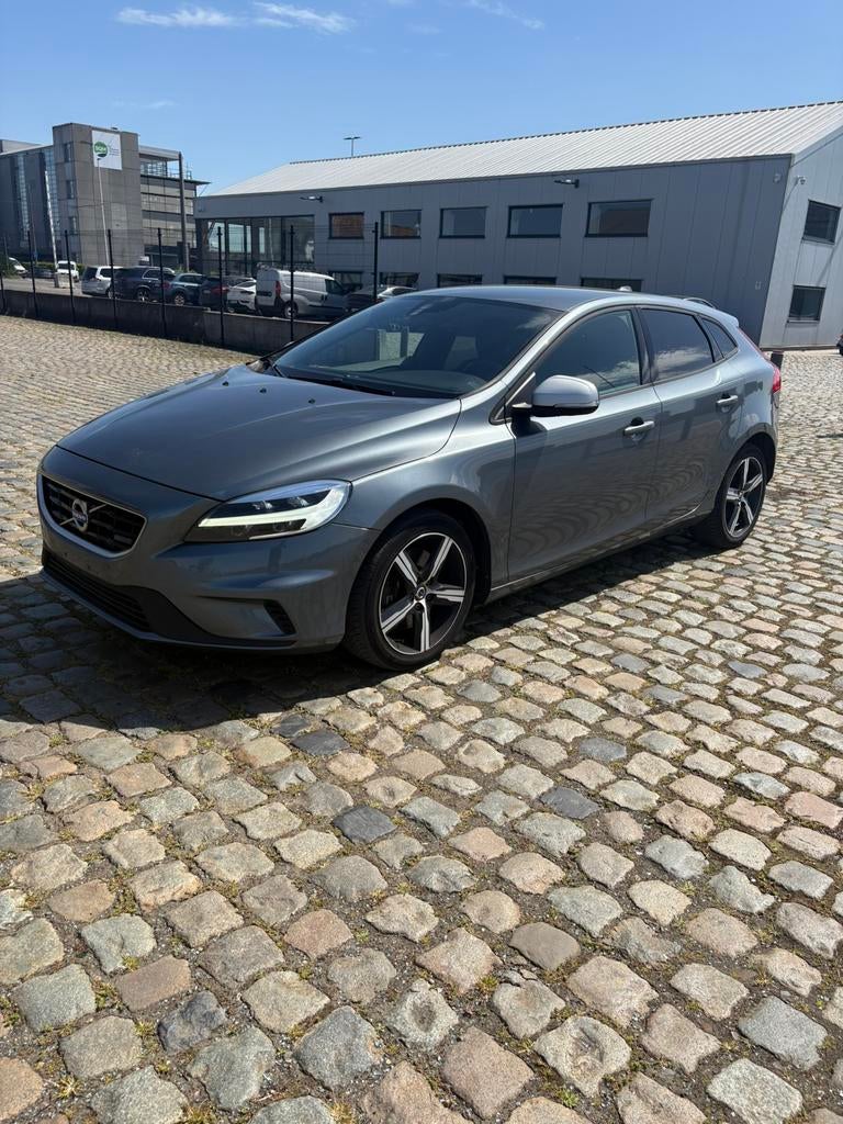 Volvo V40 R-Design 2.0 Diesel Automaat, Auto's, Volvo, Automaat, Euro 6, Diesel, Particulier