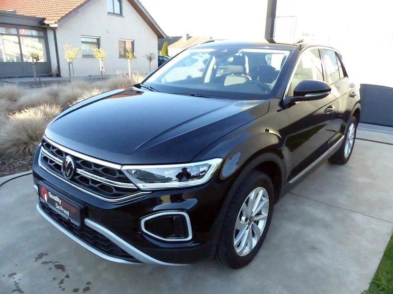 Volkswagen T-Roc STYLE, ACC, PDC, camera, elektrische koffer, Auto's, Volkswagen, Automaat, 4 cilinders, Zwart, Bedrijf