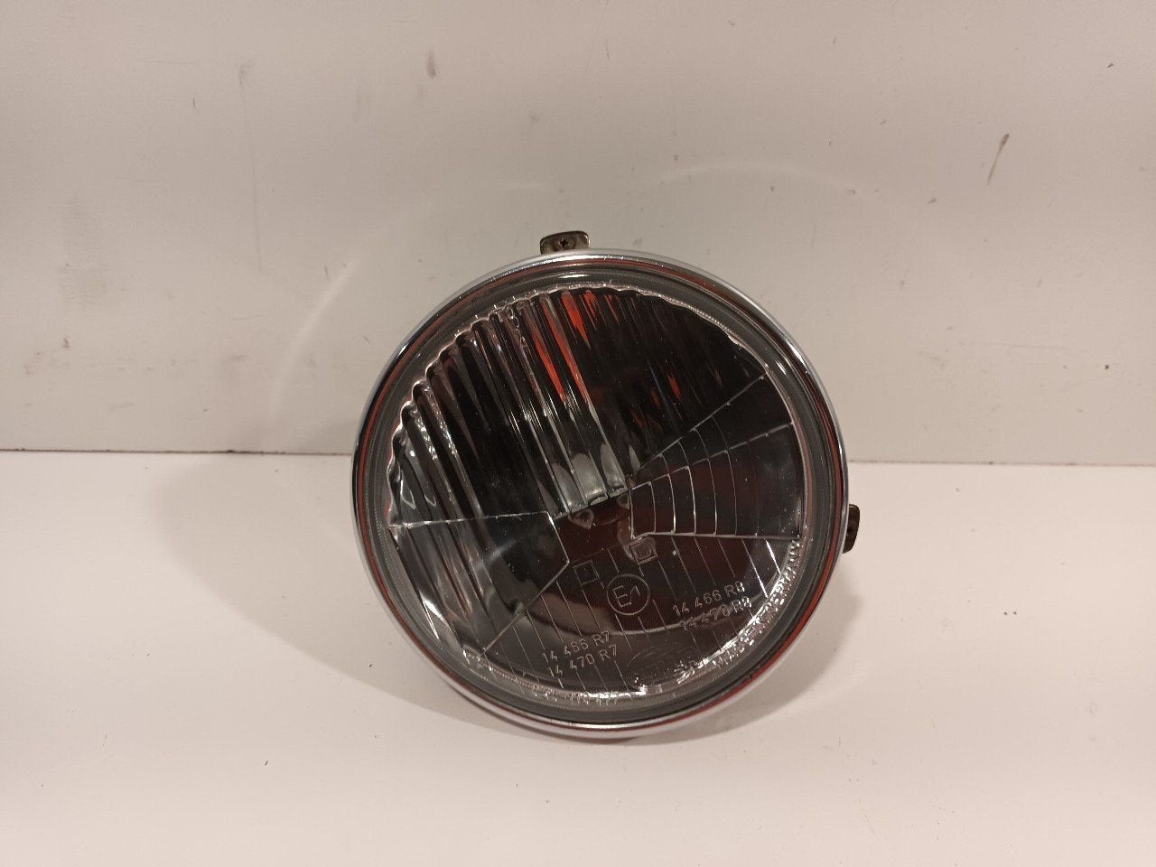 Koplamp links BMW 2500, Onderdelen@venauto.nl, Van der Ven Autorecycling B.V., Gebruikt, Ettenseweg 76, 4706 PB Roosendaal, The Netherlands