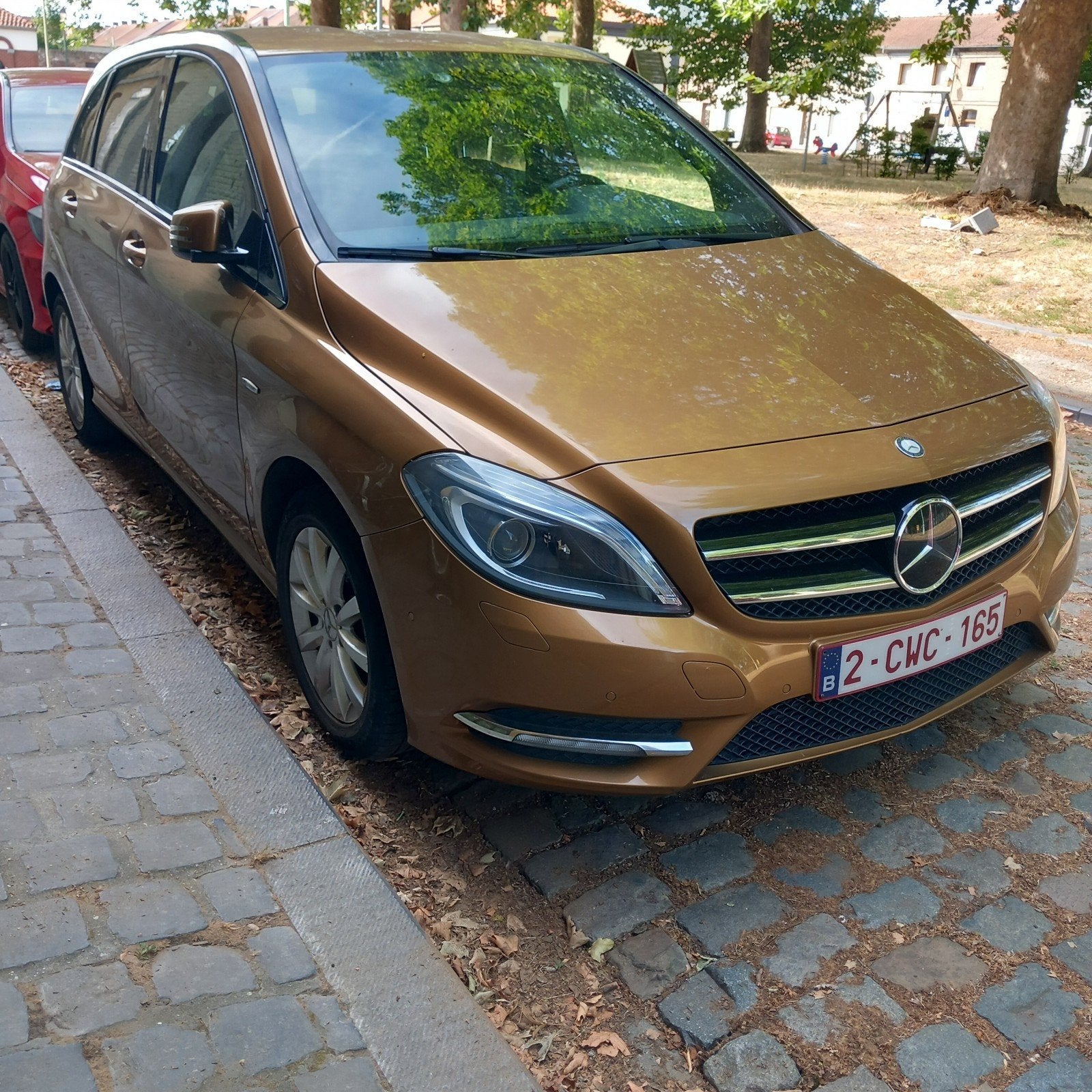 Mercedes KLASSE B 1.8 diesel, Auto's, Euro 5, Monovolume, Beige, Leder