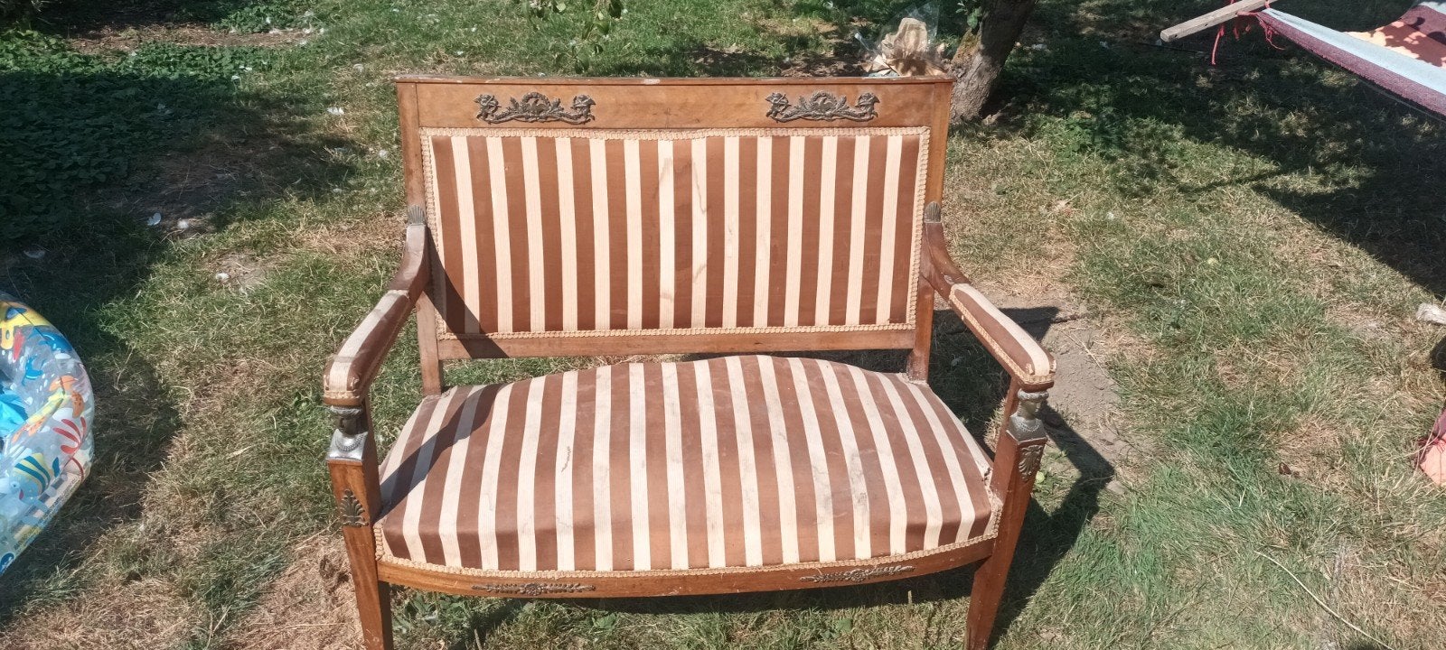Petit canapé 2 places vintage en bois et tissu 1960 - 1980, Enlèvement, Bois, 2 places