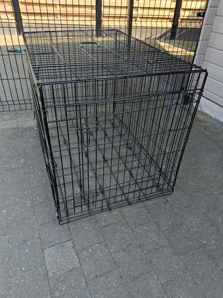 Honden benche, Ophalen, Zo goed als nieuw