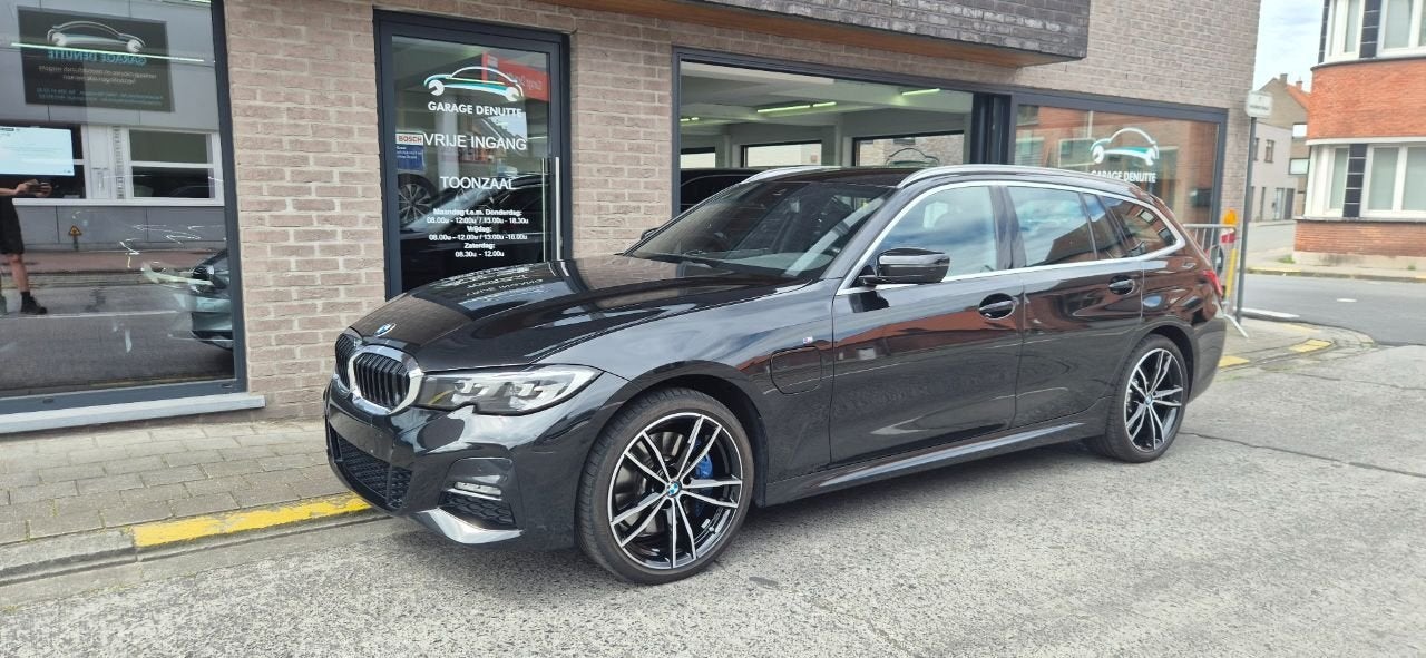 BMW 3 Serie 330 e M Sport (bj 2020, automaat), Automaat, 1998 cc, Stof, Gebruikt