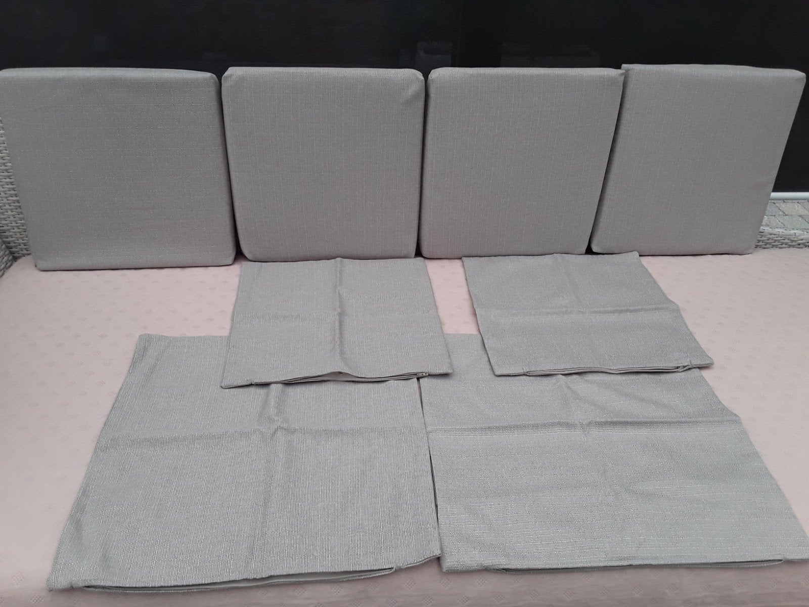 Stoelkussens +bijpassende kussenslopen nieuw!, Maison & Meubles, Accessoires pour la Maison | Coussins, Enlèvement, Gris