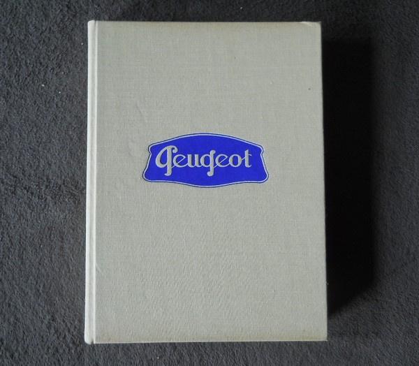 Peugeot (Pierre Dumont) Sous le signe du lion, Boeken, Auto's | Boeken, Ophalen of Verzenden, Gelezen, Peugeot