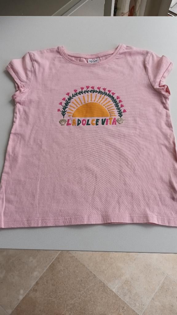 T-shirt - Taille 128, Enlèvement ou Envoi, Chemise ou À manches longues, Utilisé, Tape  à l'oeil