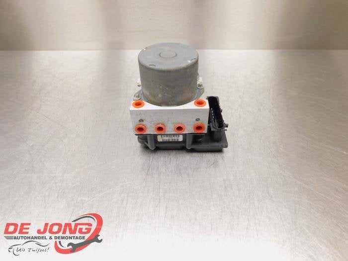 Pompe ABS d'un Kia Ceed, Kia, -, 3 mois de garantie, Utilisé