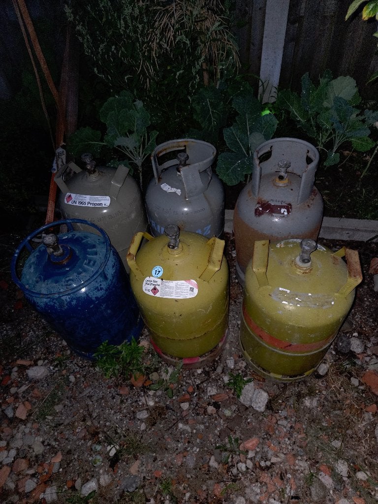 Kleine gasflessen, Ophalen, Gebruikt