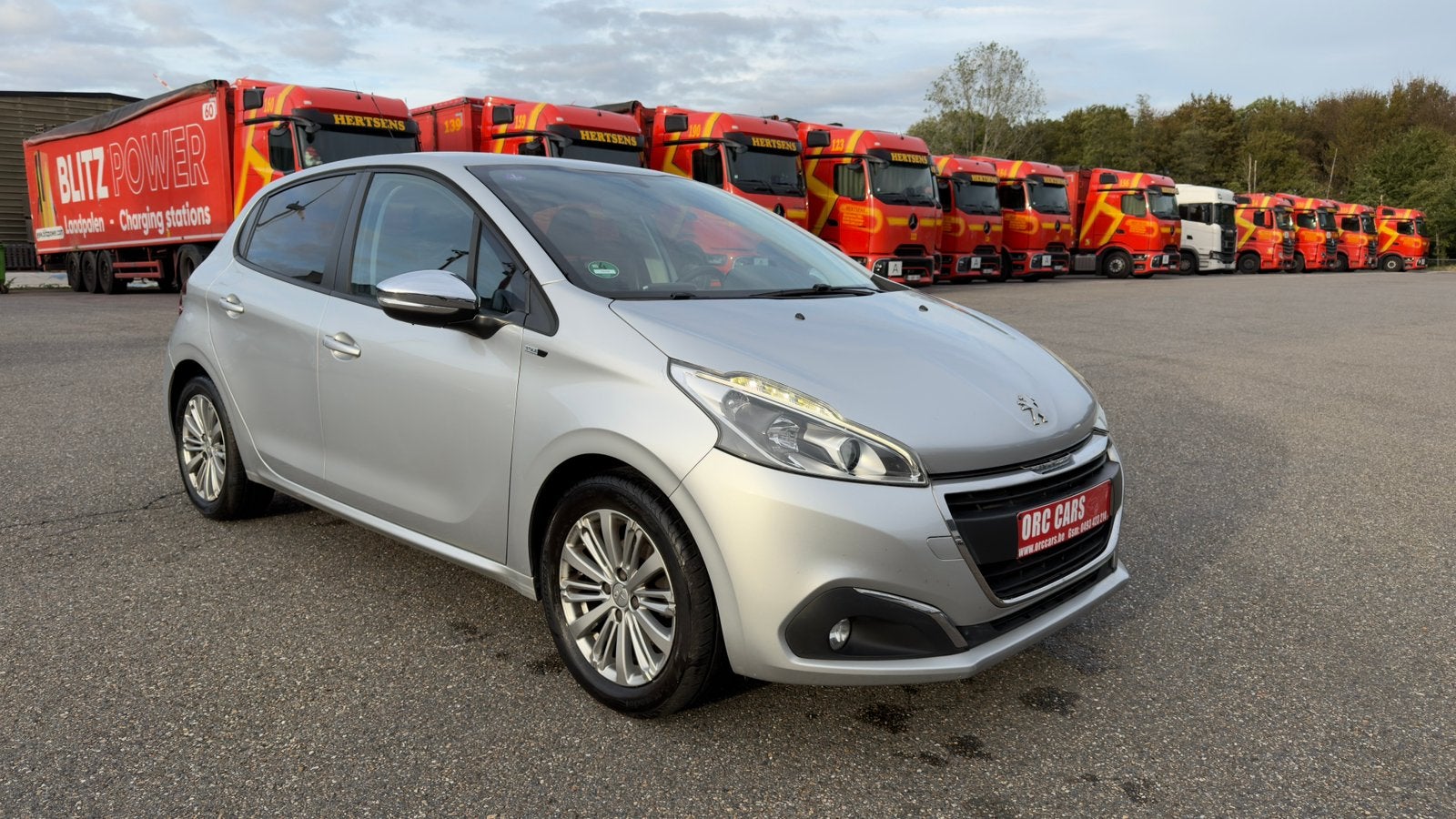 PEUGEOT 208 STYLE 1.2 ESSENCE — NAVIGATION — RÉGULATEUR, Autos, Achat, Entreprise, Garantie prolongée, Boîte manuelle
