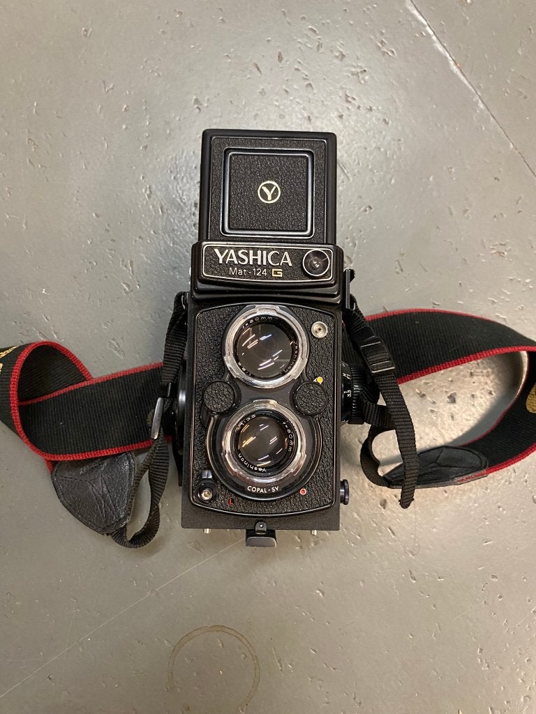 Yashica Mat 124G, Enlèvement ou Envoi, Utilisé, Autres Marques