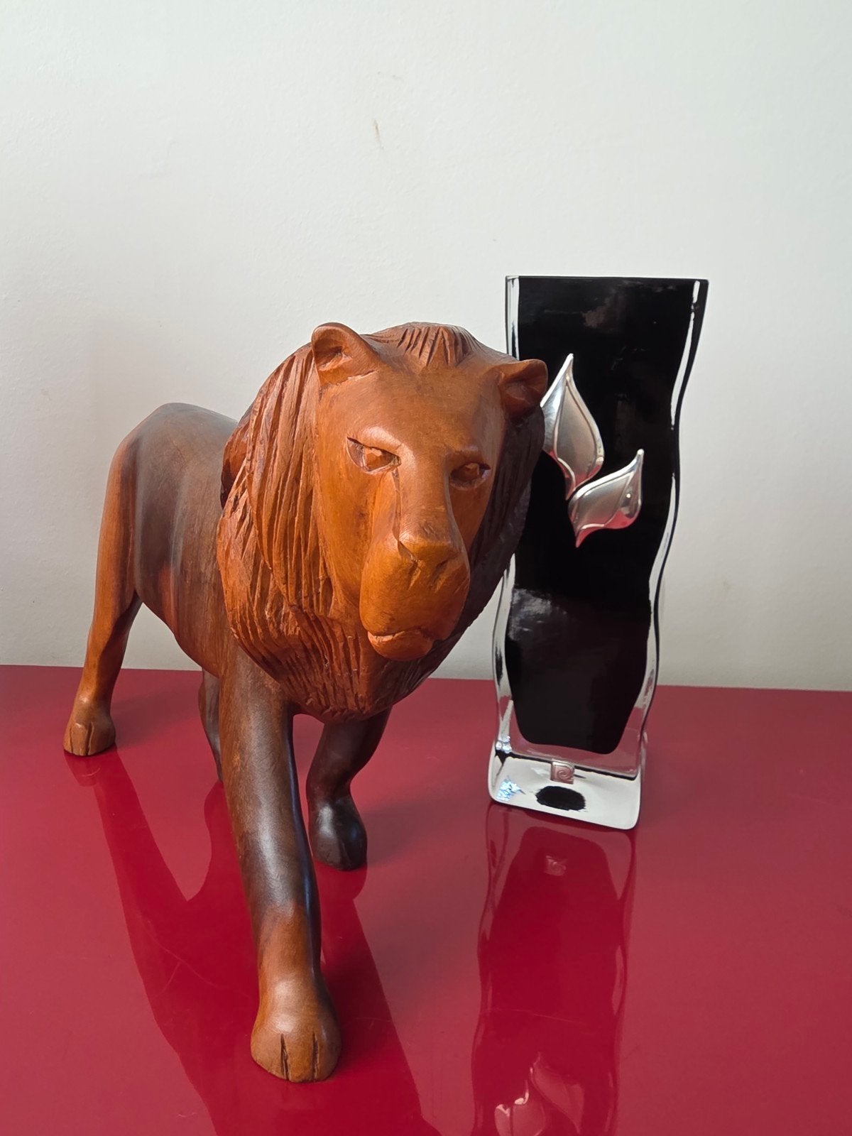 Grand Lion Vintage en Bois de Fer 34cm / Grote Leeuw IJzerho, Antiek en Kunst, Kunst | Beelden en Houtsnijwerken, Hout, Ophalen of Verzenden