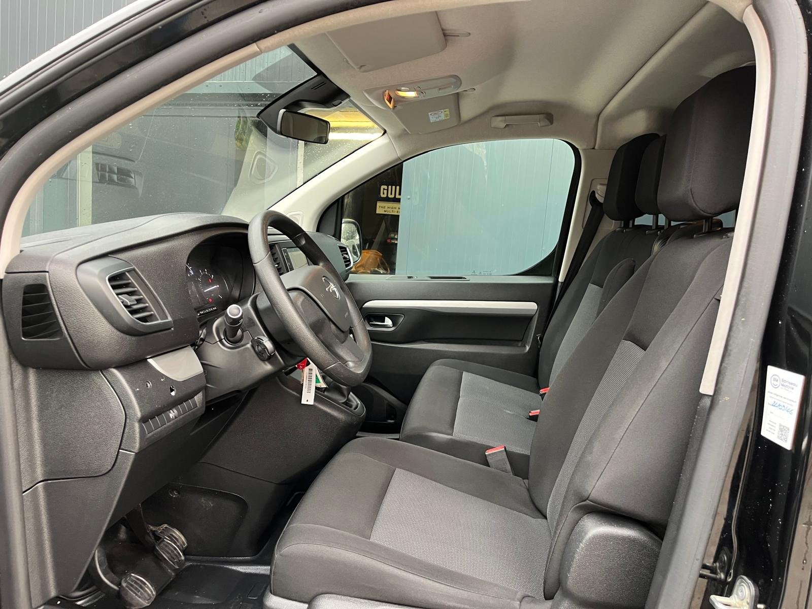 Opel Vivaro Dubbele cabine 6 plaatsen - 20578€+btw, Auto's, Opel, 4 cilinders, Zwart, Bedrijf, Overige carrosserie