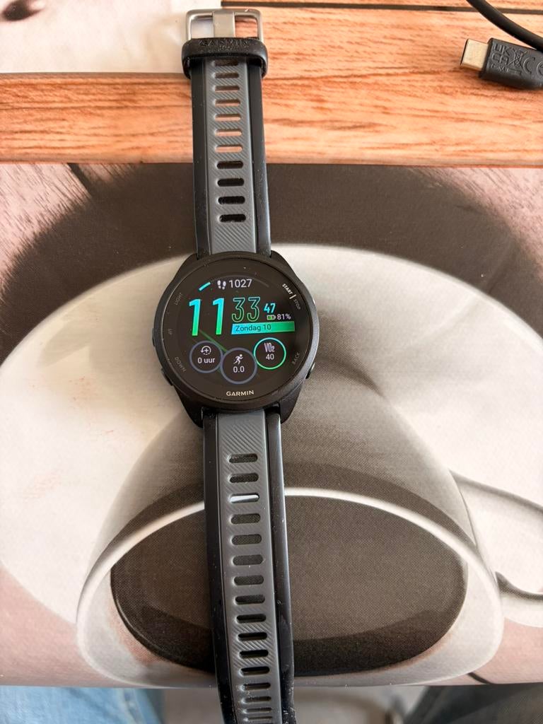 Garmin forerunner 165, Handtassen en Accessoires, Sporthorloges, Zo goed als nieuw, Ophalen