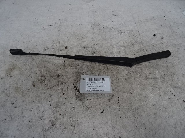 RUITENWISSERARM LINKS VOOR Skoda Octavia Combi (5EAC), Gebruikt, Skoda