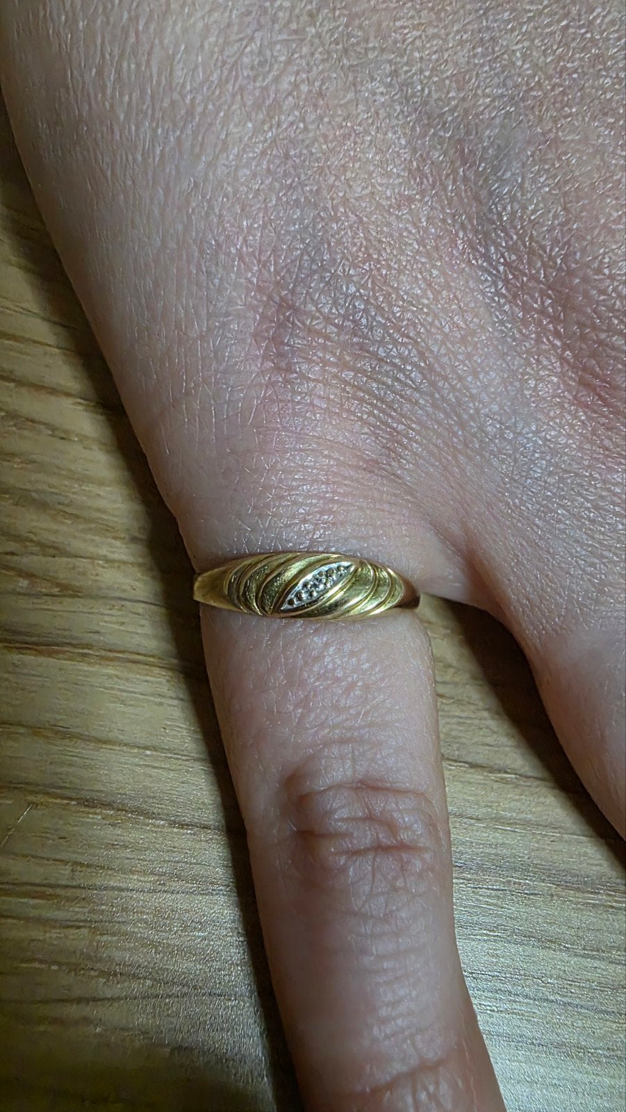 18 karaat gouden ring, Handtassen en Accessoires, Ringen, Ophalen