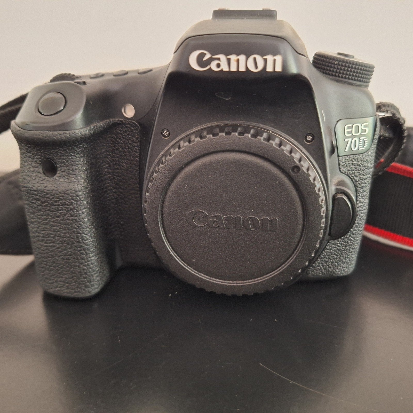 Boîtier Canon EOS 70D, Enlèvement ou Envoi, Sangle de transport, Canon
