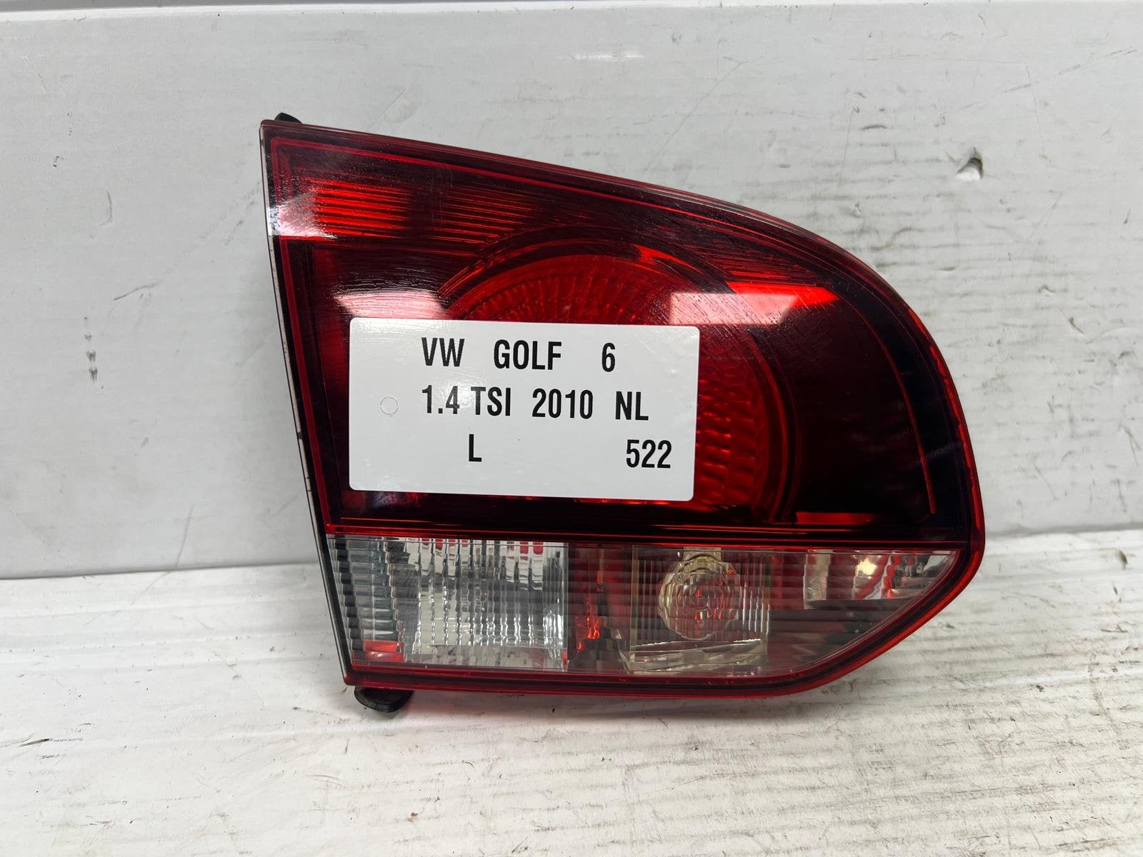 Feu arri re gauche Volkswagen Golf VI (2008 - 2013), Volkswagen, Volkswagen AG, Vw@volkswagen.de, Utilisé