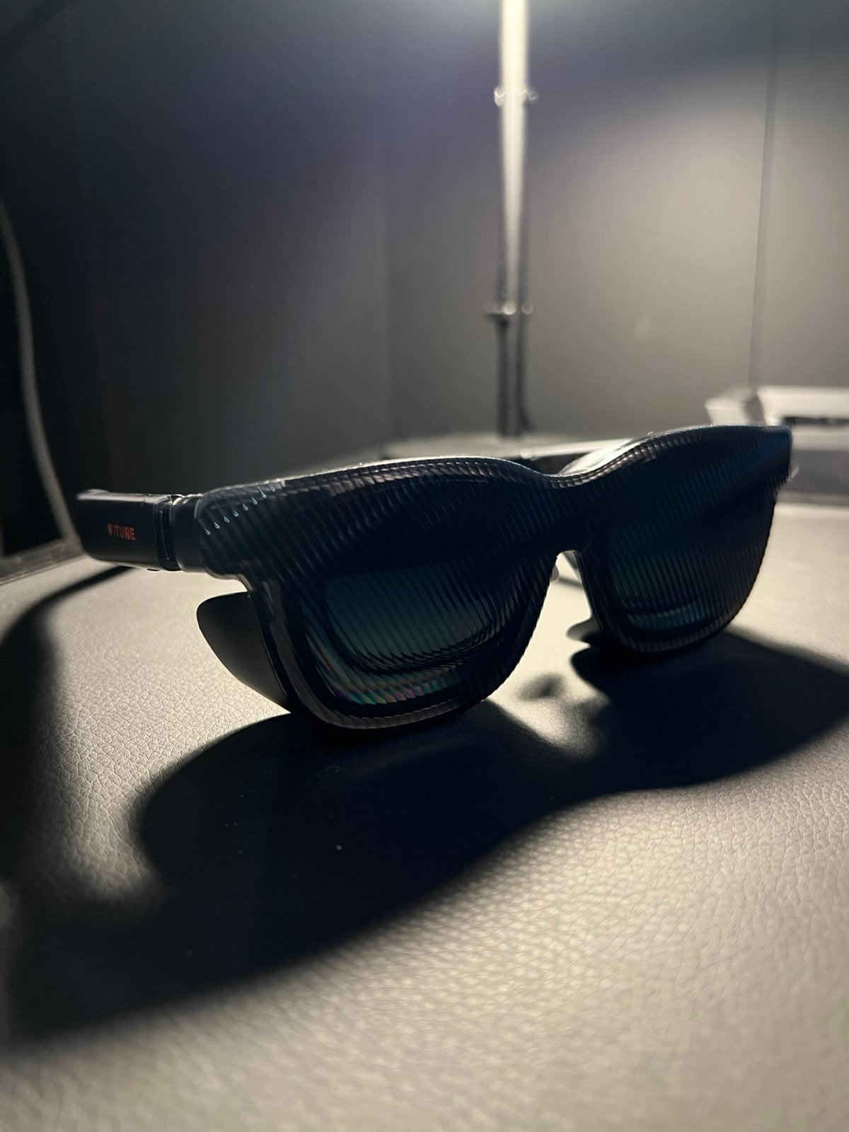 Viture - Pro XR glasses + Viture Mobile Dock Pro, Consoles de jeu & Jeux vidéo, Virtual Reality, Enlèvement, Comme neuf