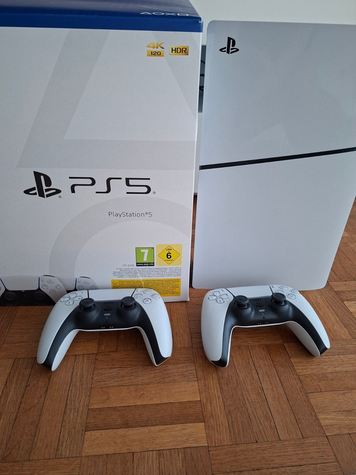 Playstation 5 1tb avec lecteur, Consoles de jeu & Jeux vidéo, Consoles de jeu | Sony PlayStation 5, Enlèvement, Comme neuf, Playstation 5