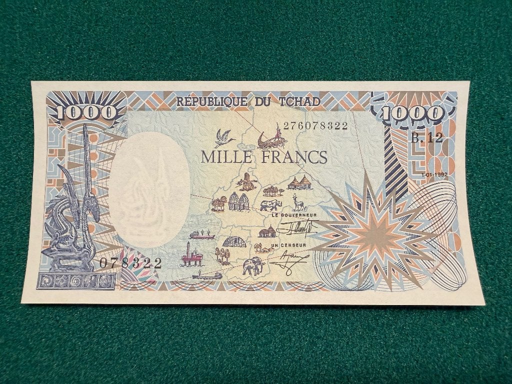 lot de 3 billets Tchad Rwanda Uganda, Enlèvement ou Envoi, Autres pays, Billets en vrac